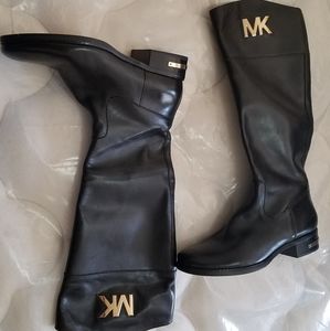 Brand new with tags black Michael Kors mk boots